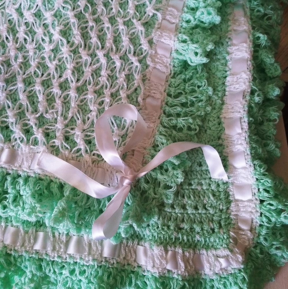 Handmade blanket - Picture 2 of 4